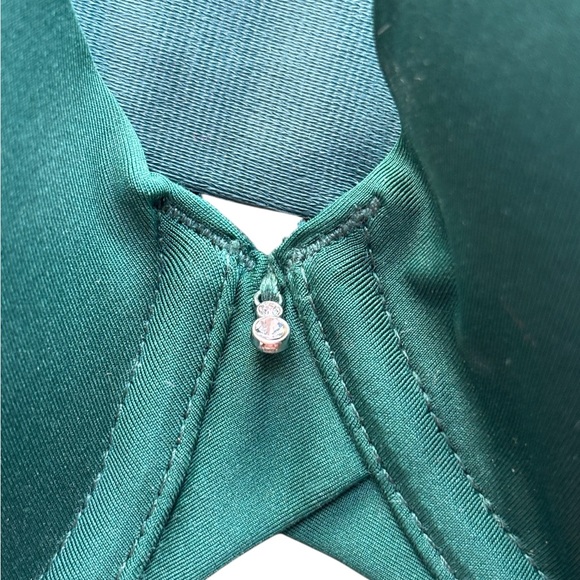 NWOT Montelle Intimates T-Shirt Bra Underwire Emerald Green Jewel 28E Smooth - Picture 5 of 7